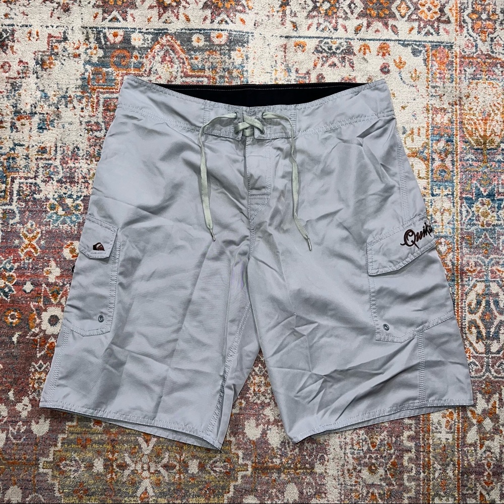 Quicksilver Gray Cargo Shorts Men's Size 34